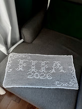 Cargar imagen en el visor de la galería, FIFA Crochet Memorabilia 1/1
